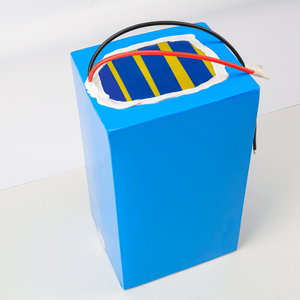 Paquet de batterie de lithium personnalisé 48V 30AH sur le fabricant pour moto électrique à vélos électriques